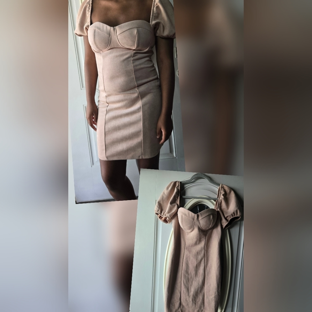 HauteMonde Elegant‎ Puff Sleeve Mini Sweetheart Neckline Dress in Blush- Medium